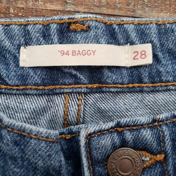 Levi's '94 Baggy Cargo Denim Jeans Pants Color Blue Womens Size 28 - Picture 8 of 12